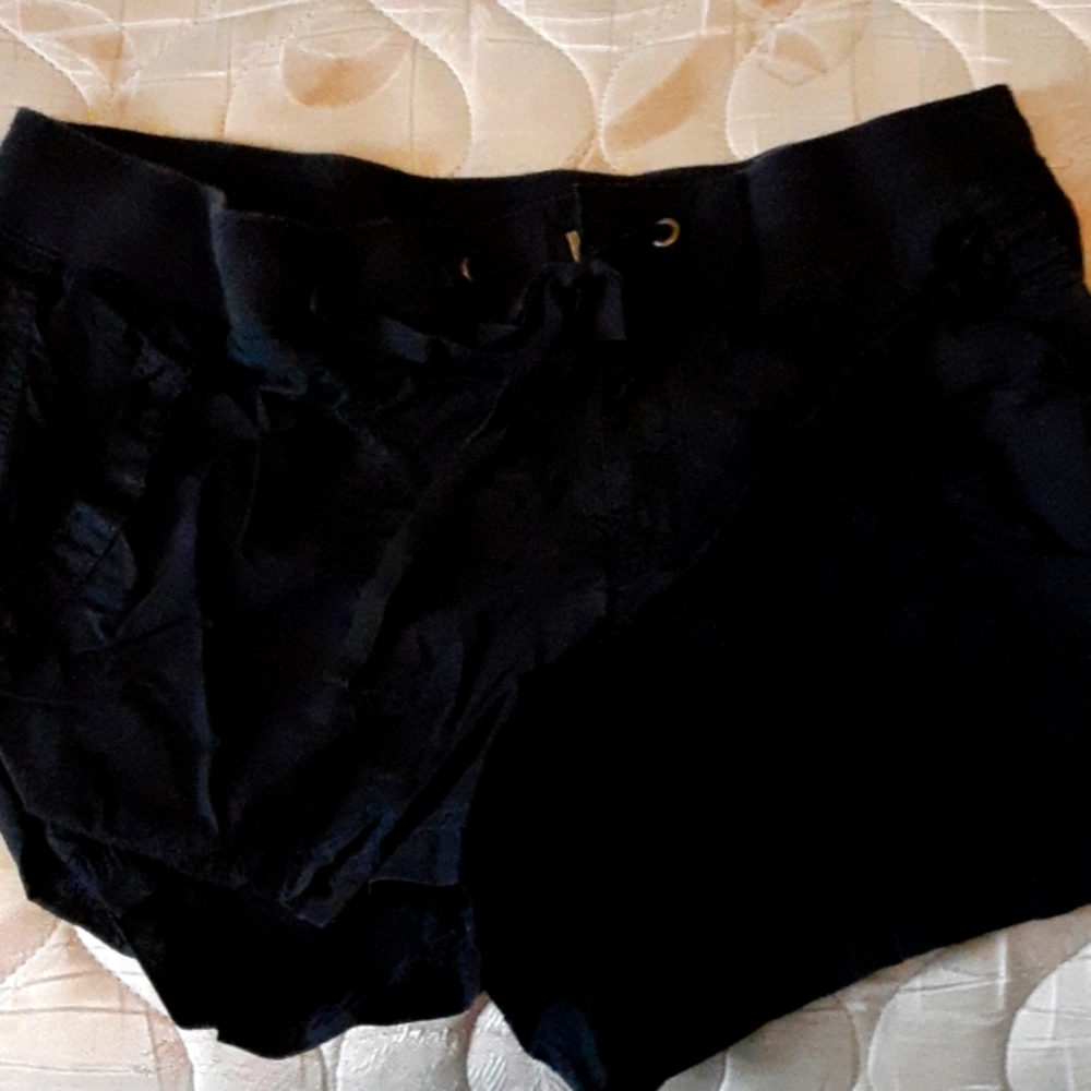 Shorts with string to tie them